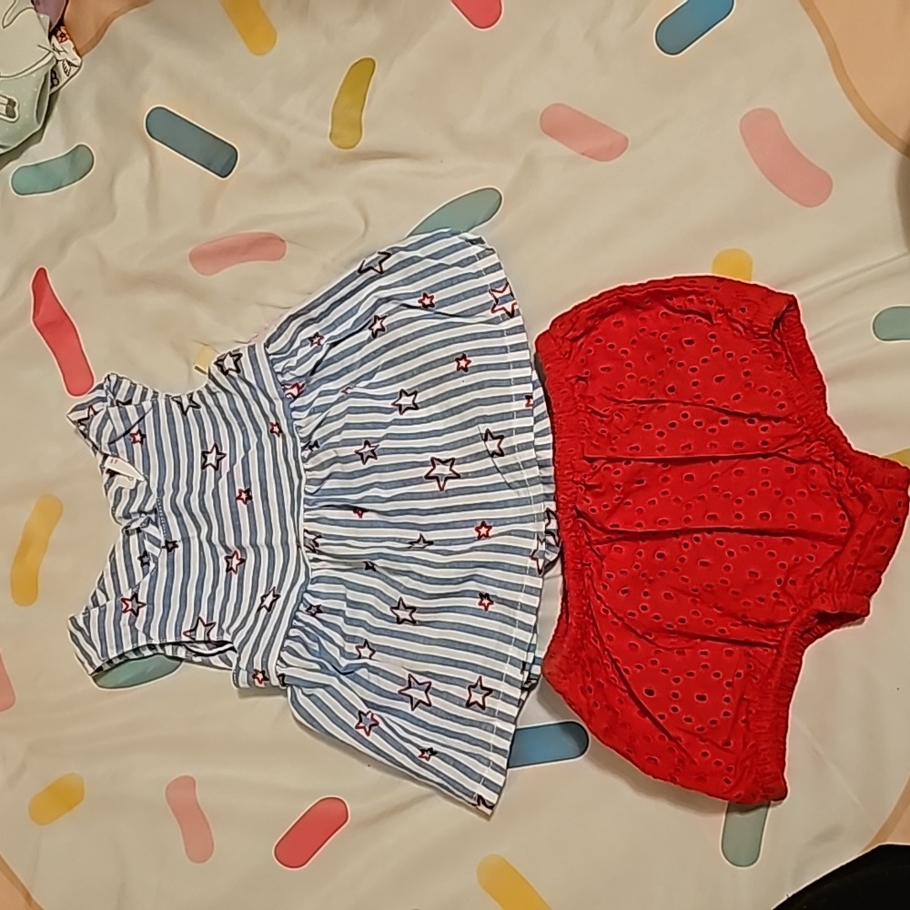 12m matching Cat&Jack set star shirt with matching panties